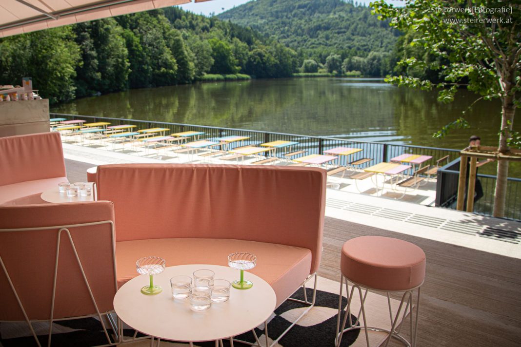 Waldcafé Thalersee in Thal bei Graz: Essen &amp; Trinken mit Seeblick